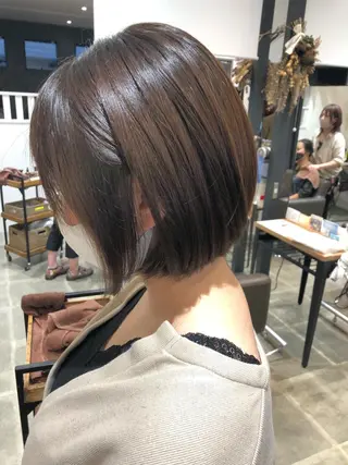 ショート 葵/レイヤーカット/ 韓国風/透明感カラーのヘアスタイル