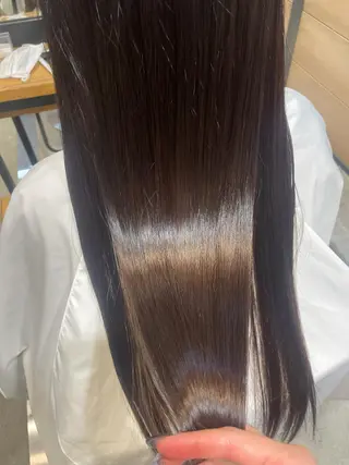 カラー youres hair 髪質改善トリートメント&ヘッドスパ  新宿三丁目店【ユアーズヘア】所属・🦋透明感カラー 👑NODOKA🦋のヘアスタイル