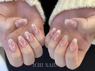 ネイル 🍪 YOSHI🧋のネイルデザイン