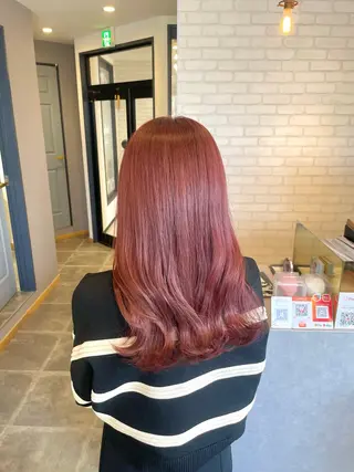 ロング カラー 西村 れいのヘアスタイル