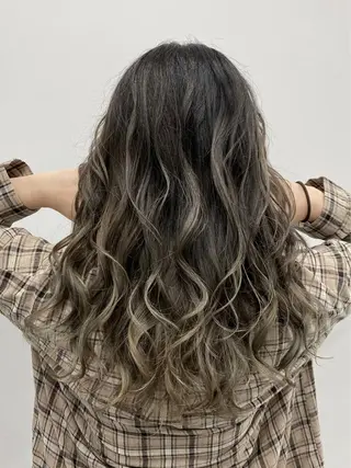 ロング 【公式】amble luxe 中野のヘアスタイル