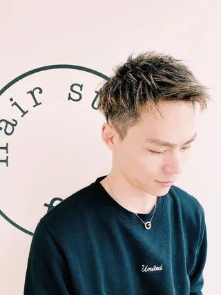 ショート カラー 川越 輝梨奈のヘアスタイル