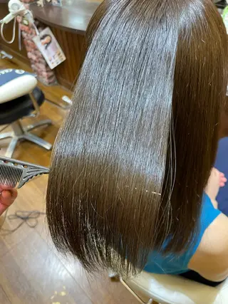 カラー ビーズ緑店所属・片桐 巧貴のヘアスタイル