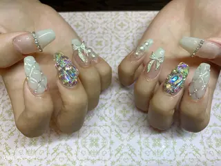 ネイル Piacere所属・Piacere 絵美のネイルデザイン