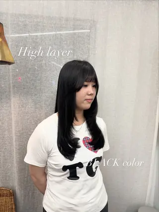 ロング カラー ヤマザキ アヤメ 【シベルバレー横浜】のヘアスタイル