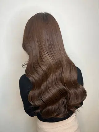 ロング RAISE by_WHITEのヘアスタイル