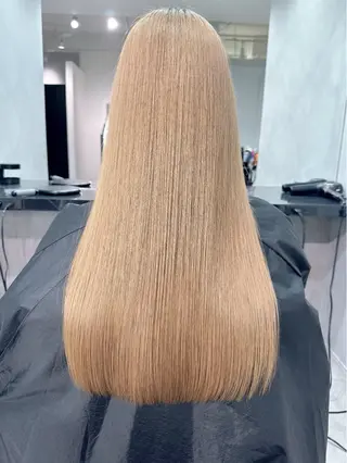 ロング LUANA/千種 竹内康のヘアスタイル