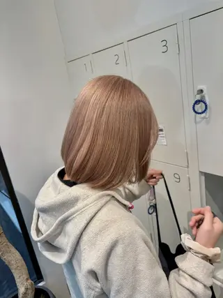 ミディアム カラー NATSUMI 🐻❄️🤍のヘアスタイル