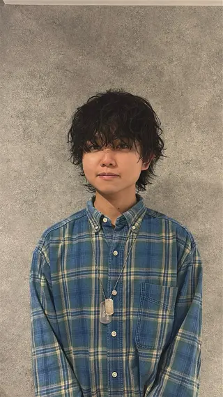 ショート パーマ メンズ りんと/メンズ/ 艶カラーのヘアスタイル