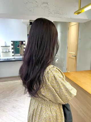 ロング こだわりのレイヤー /透明感カラーのヘアスタイル