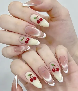 ネイル 小島 阿佑美のネイルデザイン