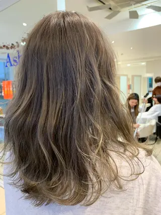 ミディアム 堀井 猛史のヘアスタイル