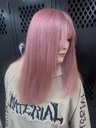 ロング カラー 柏井 陽菜のヘアスタイル