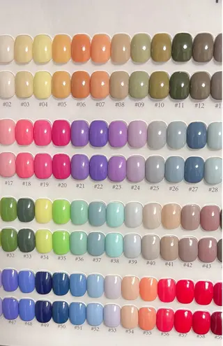 ネイル B.rose ビビのネイルデザイン