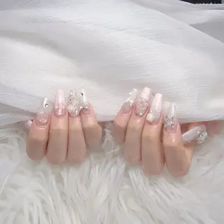 ネイル ENSalon 愛佳のネイルデザイン