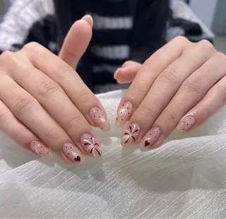 ネイル yuri nail salon所属・Yuri ユリのネイルデザイン