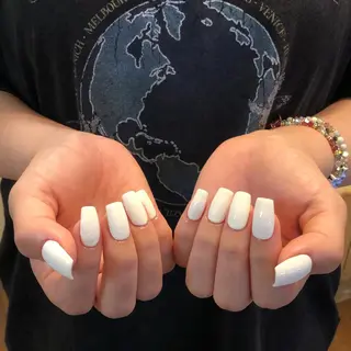 ネイル Nes.Nail所属・Miyagi Asamiのネイルデザイン