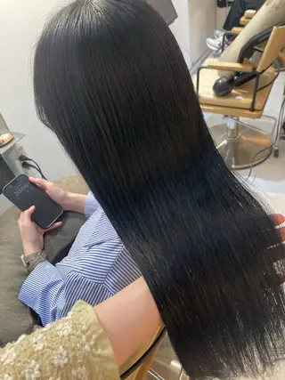 ロング ✨色持ちの良い艶 カラー✨蟹江真世のヘアスタイル