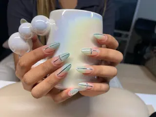 ネイル 花花 ネイルサロンのネイルデザイン