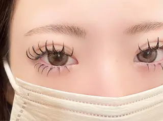 マツエク・マツパ Vivi/ Minamiのマツエク・マツパデザイン