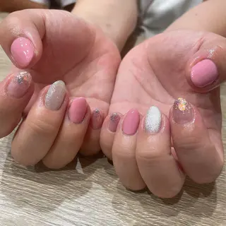 ネイル liberté所属・liberté🫧 新小岩のネイルデザイン