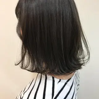 ミディアム カラー ヘアアレンジ 馴染ませNo.1🧃 エクステ・アレンジのヘアスタイル