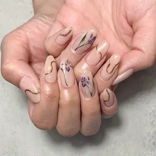 ネイル atelier　FIORITURA所属・FIORITURA aiのネイルデザイン