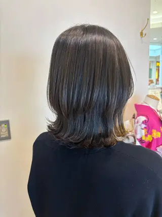 ミディアム 亀山 来未のヘアスタイル