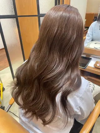 ロング カラー 石毛 ひかるのヘアスタイル