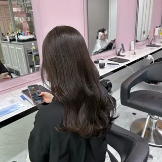 ロング カラー EMIL/上野駅近 /ブリーチ縮毛矯正のヘアスタイル