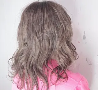 セミロング カラー 🪞上品で可愛い韓国 ヘア🪞Rikutoのヘアスタイル