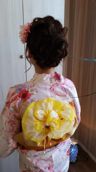 ミディアム ヘアアレンジ Beniya BOND STREET所属・田中 洋のヘアスタイル