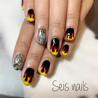 ネイル Seis Shihoのネイルデザイン