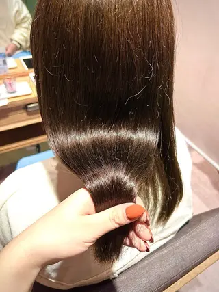 ミディアム 池田 華怜のヘアスタイル
