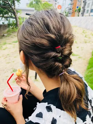 ミディアム ヘアアレンジ 森安 華楠のヘアスタイル