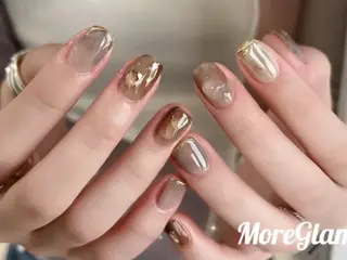 ネイル More Glam 池袋東口店のネイルデザイン