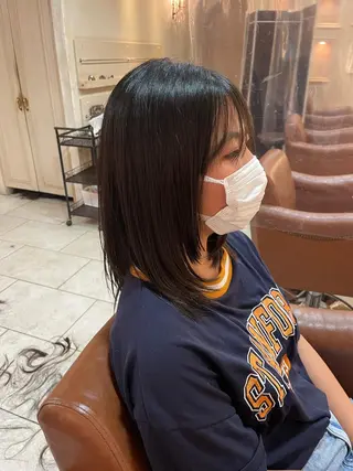 ロング 前平 友慈のヘアスタイル