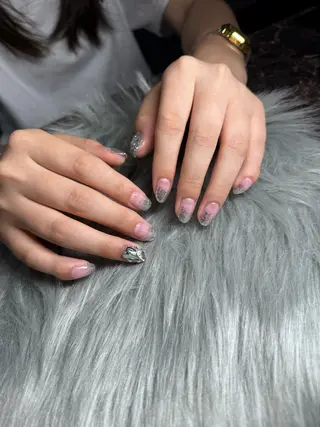 ネイル IROHA NAIL Mihoのネイルデザイン