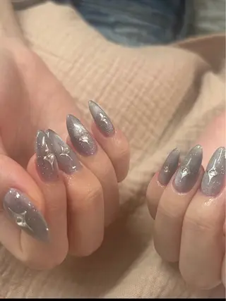 ネイル LOARK nail Rina🫧のネイルデザイン
