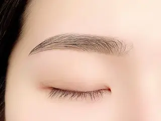 アイブロウ EYE405 Chiakiの眉毛・アイブロウイメージ