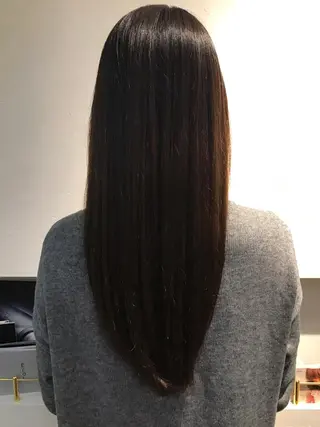 ロング 艶質改善/縮毛矯正 ササキナツミのヘアスタイル