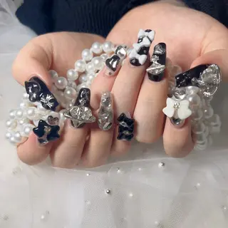 ネイル Maggie Nail🦩のネイルデザイン