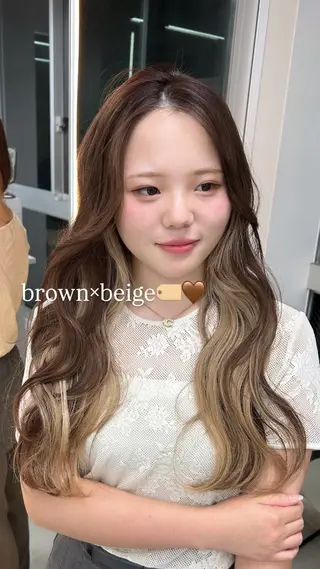 ロング カラー MOE🌙 博多ハイトーンのヘアスタイル