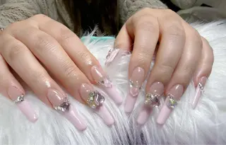 ネイル 小島 阿佑美のネイルデザイン