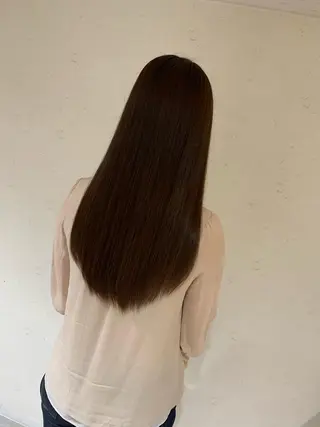 ロング パーマ 小島嵩人 縮毛矯正 髪質改善のヘアスタイル