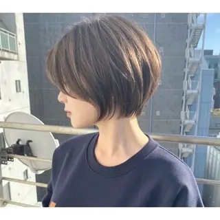ミディアム ショート、ボブ 顔周り、前髪✨のヘアスタイル