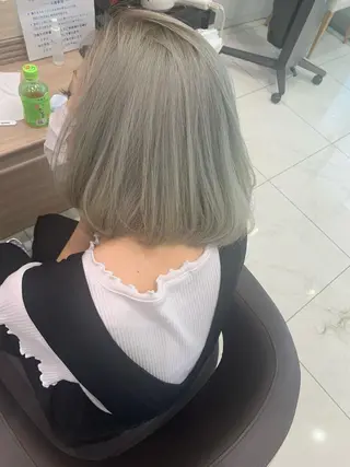 カラー N° jillva ♦️川端裕司♦️のヘアスタイル
