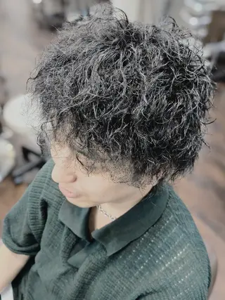 ショート メンズ パーマ 【大宮】デザイナー Anne 諳 アンのヘアスタイル