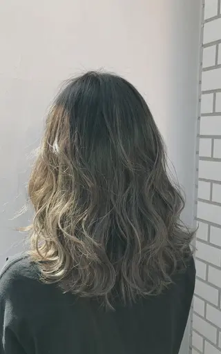 セミロング カラー メンズカット特化柏駅 徒歩3分LOUのヘアスタイル