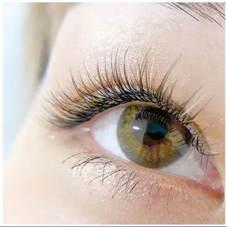 マツエク・マツパ Liberte eyelash所属・Liberte CHIAKIのマツエク・マツパデザイン